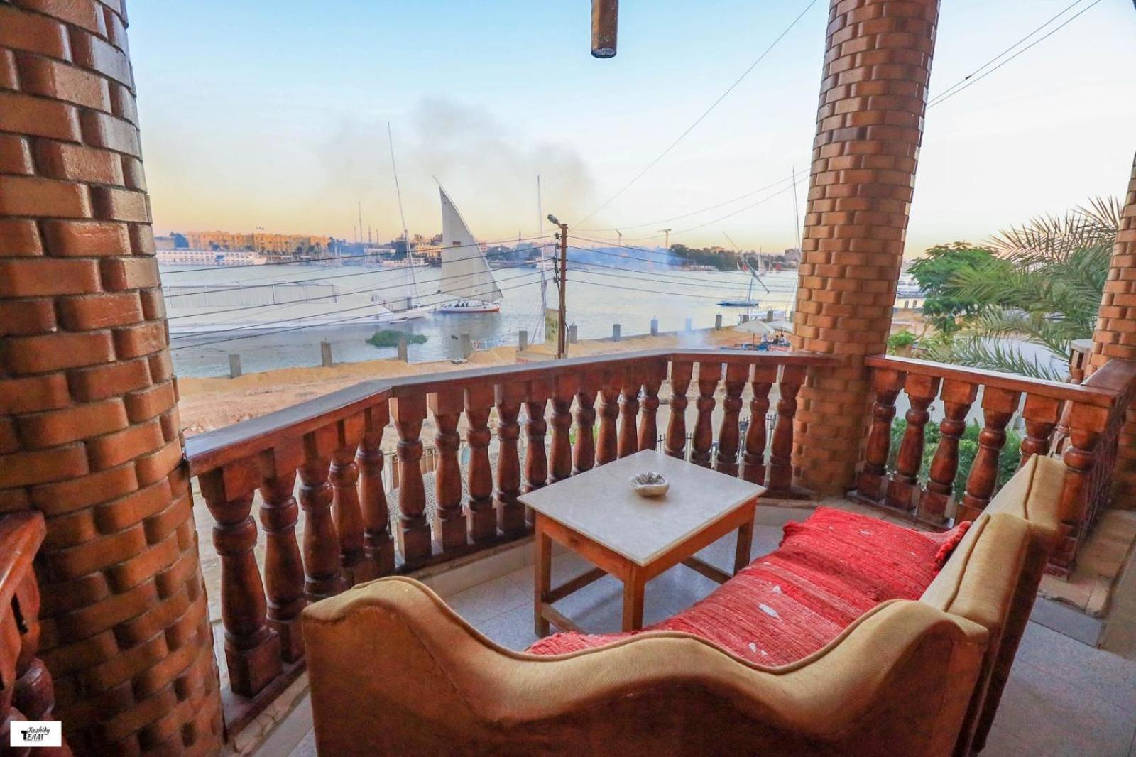 Nile Castle Luxor Exterior foto