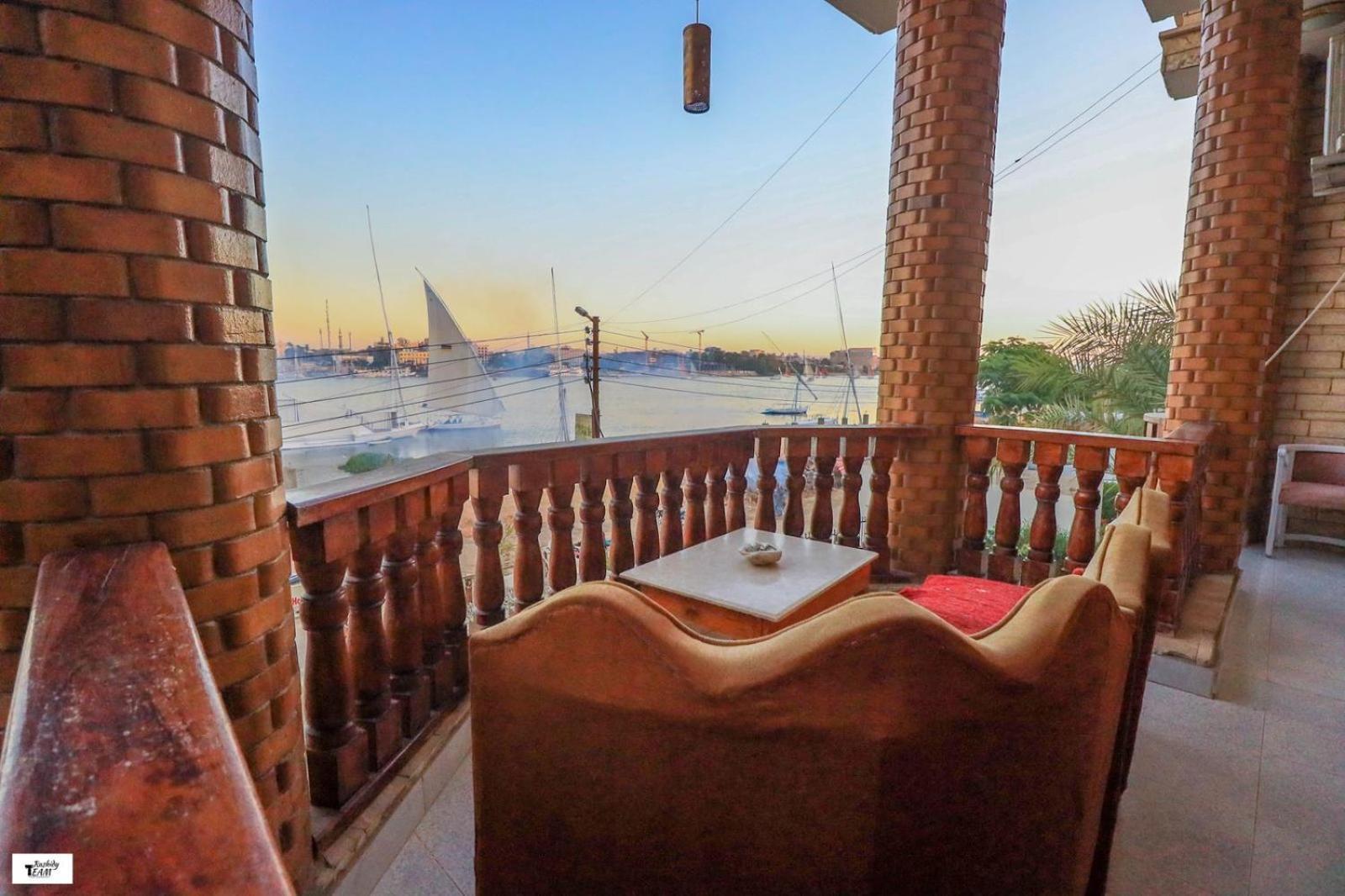Nile Castle Luxor Exterior foto
